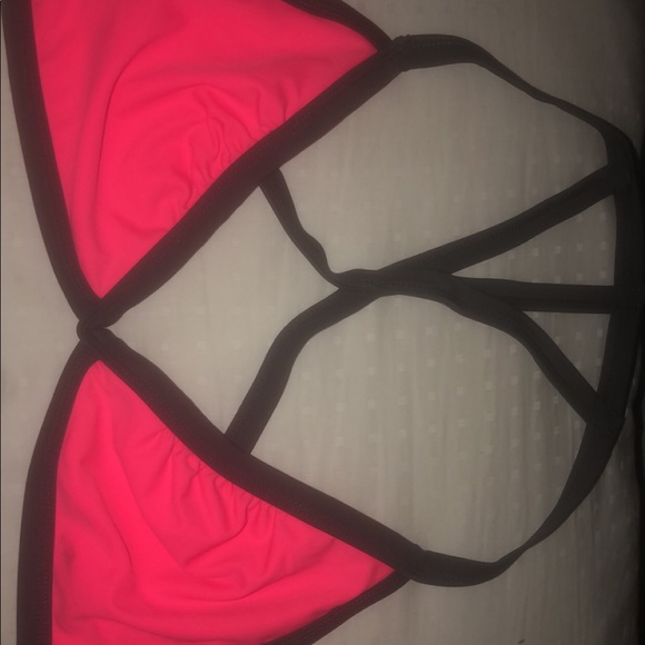 Two piece bikini - Picture 2 of 4